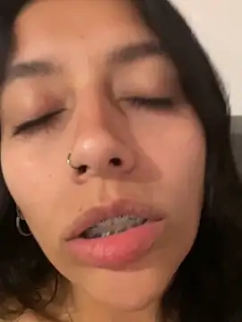 BrittanyDiaz online show from April 2, 2026, 1:36 am