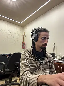 Snapshot of hotcamboy420 chatting on October 28, 2025, 6:06 am hotcamboy420 online show from October 28, 2025, 6:06 am