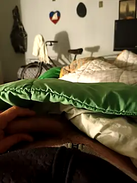 Snapshot of italovene chatting on October 21, 2025, 10:43 pm italovene online show from October 21, 2025, 10:43 pm