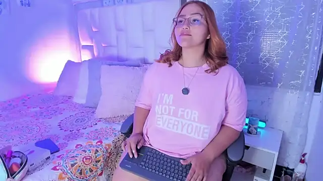 LeahxBarker online show from March 21, 2026, 2:49 am