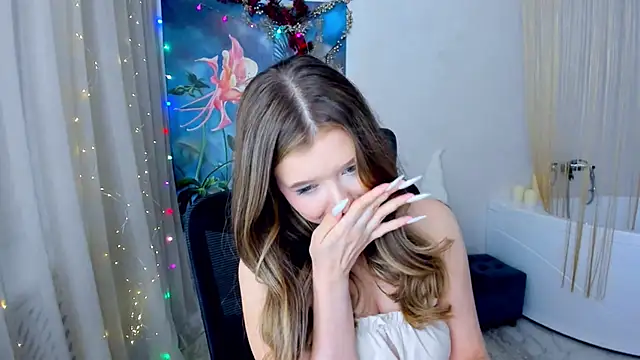 Snapshot of FollowLovee chatting on January 12, 2025, 2:03 am FollowLovee online show from January 12, 2025, 2:03 am