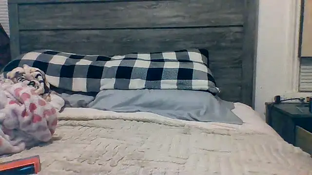 Houstonslong1 online show from February 23, 2025, 4:39 am