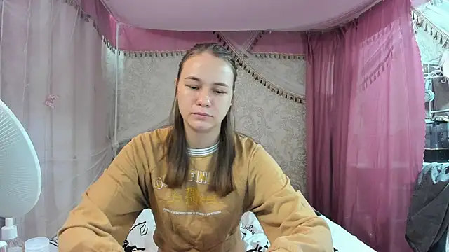 leila bambi  online show from March 17, 2026, 9:56 am