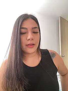 Latina vanessa online show from January 24, 2025, 8:00 pm