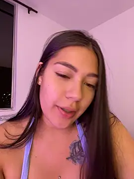 Latina vanessa online show from March 22, 2025, 2:59 am