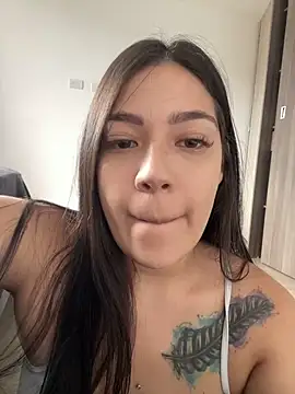 Latina vanessa online show from September 29, 2025, 10:14 pm