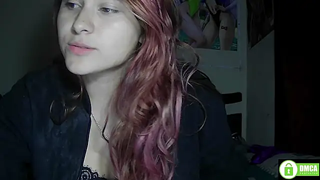 Snapshot of Elith_20 chatting on April 4, 2026, 4:33 am Elith 20 online show from April 4, 2026, 4:33 am