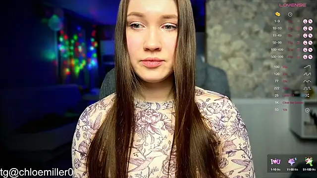 ChloeMillerMeow online show from January 17, 2025, 5:41 pm