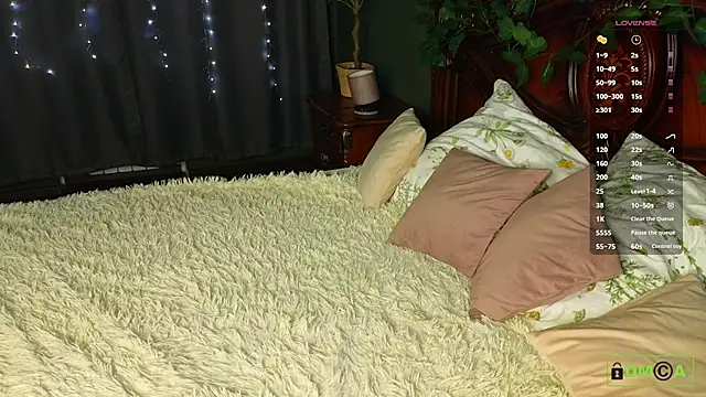 SquirtBabee online show from November 24, 2025, 3:23 pm