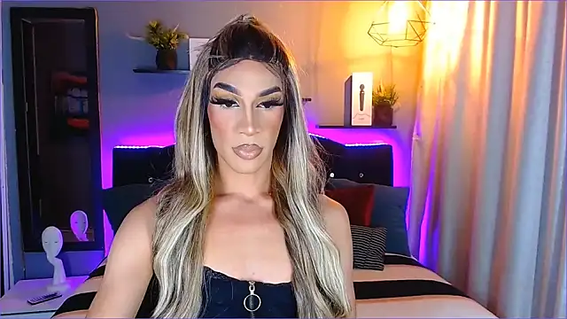 camila hootie online show from January 23, 2025, 3:26 am