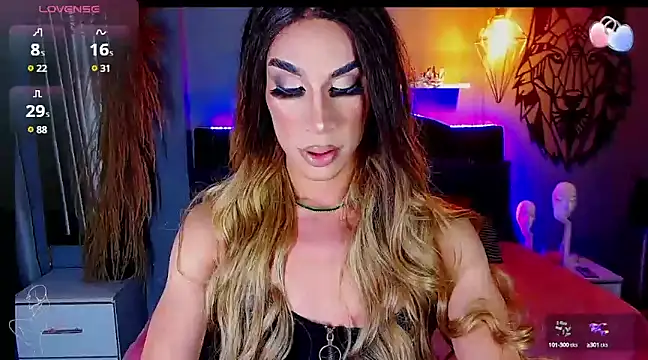 camila hootie online show from March 14, 2025, 3:26 am