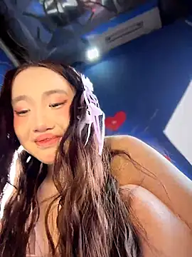 Asianpie  online show from February 26, 2026, 1:04 am