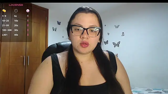 Sarahros1 online show from January 13, 2026, 11:21 pm