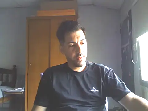 Snapshot of nicedick_bro chatting on February 15, 2025, 12:43 pm nicedick bro online show from February 15, 2025, 12:43 pm