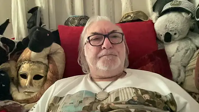 Snapshot of EroticVenetian chatting on February 2, 2026, 1:43 pm EroticVenetian online show from February 2, 2026, 1:43 pm