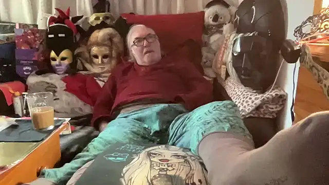 Snapshot of EroticVenetian chatting on February 11, 2026, 11:15 am EroticVenetian online show from February 11, 2026, 11:15 am