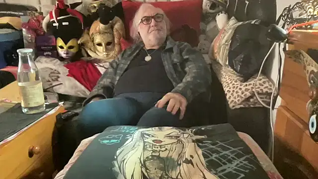 Snapshot of EroticVenetian chatting on February 21, 2026, 8:26 am EroticVenetian online show from February 21, 2026, 8:26 am