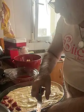 Snapshot of EroticVenetian chatting on February 27, 2026, 11:32 am EroticVenetian online show from February 27, 2026, 11:32 am