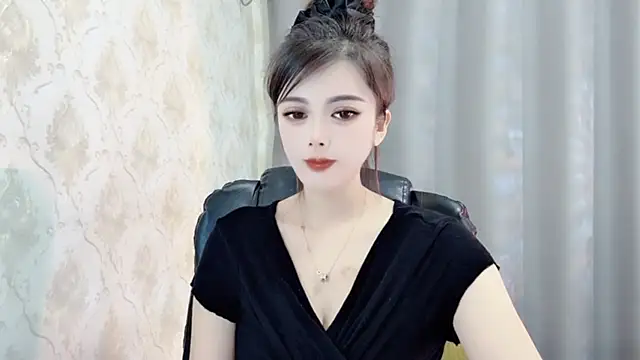 Snapshot of VIWVI chatting on February 10, 2025, 1:01 pm VIWVI online show from February 10, 2025, 1:01 pm