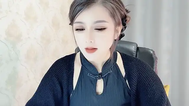 Snapshot of VIWVI chatting on March 1, 2025, 8:23 am VIWVI online show from March 1, 2025, 8:23 am