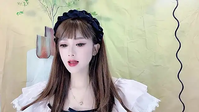 Snapshot of VIWVI chatting on September 27, 2025, 4:28 am VIWVI online show from September 27, 2025, 4:28 am