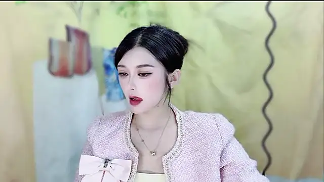 VIWVI online show from March 5, 2026, 4:19 am