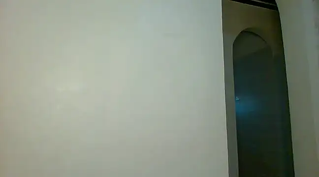 bigassbabe 001 online show from December 18, 2024, 3:15 am