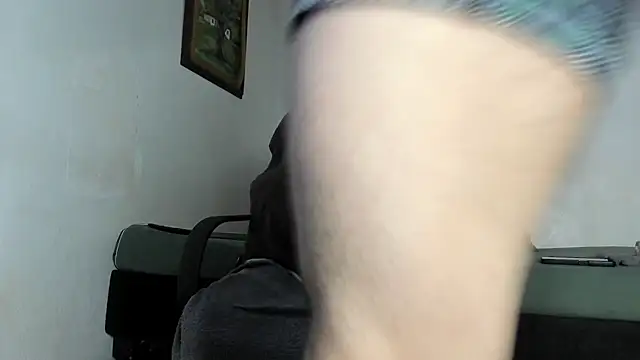 TristanWoods online show from November 17, 2025, 9:48 am