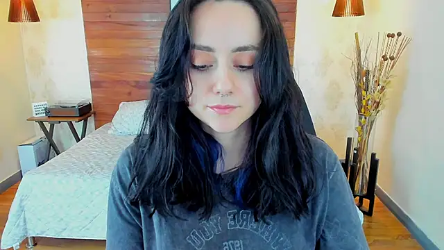 KatherineBond online show from March 1, 2025, 10:42 pm