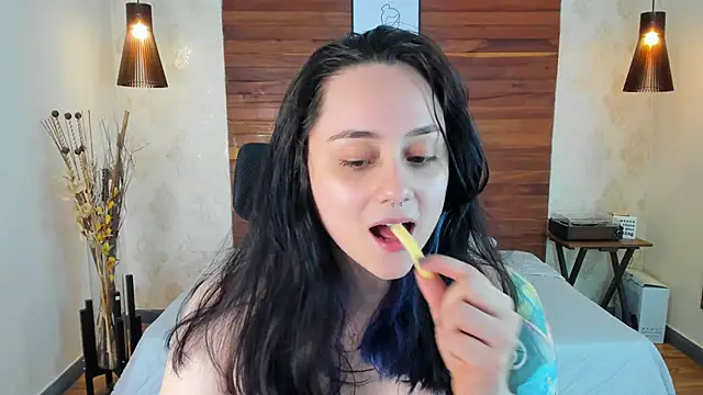 KatherineBond online show from March 15, 2025, 1:19 am