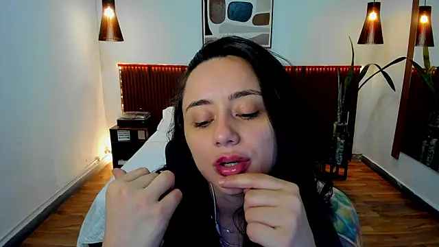 KatherineBond online show from February 12, 2026, 5:52 pm