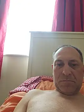 Snapshot of meateater1 chatting on July 21, 2026, 8:27 am meateater1 online show from July 21, 2026, 8:27 am