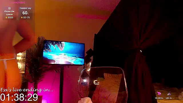 Aubreyessex online show from February 10, 2026, 1:26 pm