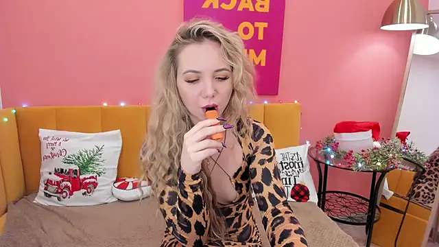 EvaMoran online show from January 11, 2025, 5:10 am