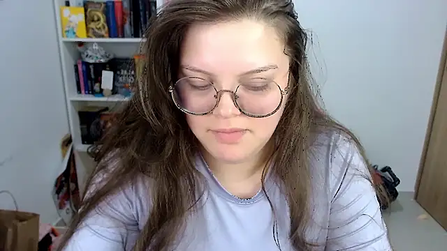 Snapshot of Gabiwaifu chatting on February 9, 2026, 5:33 am Gabiwaifu online show from February 9, 2026, 5:33 am