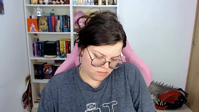 Snapshot of Gabiwaifu chatting on March 17, 2026, 3:11 am Gabiwaifu online show from March 17, 2026, 3:11 am