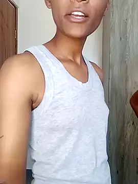 Snapshot of kelsie421 chatting on December 29, 2024, 6:14 am kelsie421 online show from December 29, 2024, 6:14 am