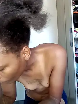 Snapshot of kelsie421 chatting on January 16, 2025, 6:25 am kelsie421 online show from January 16, 2025, 6:25 am