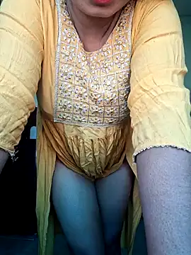 Priya Bong online show from November 5, 2025, 7:41 am