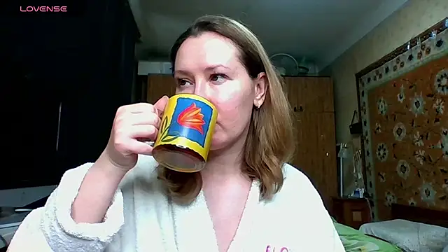 AnnaXLovers online show from February 13, 2025, 8:59 am