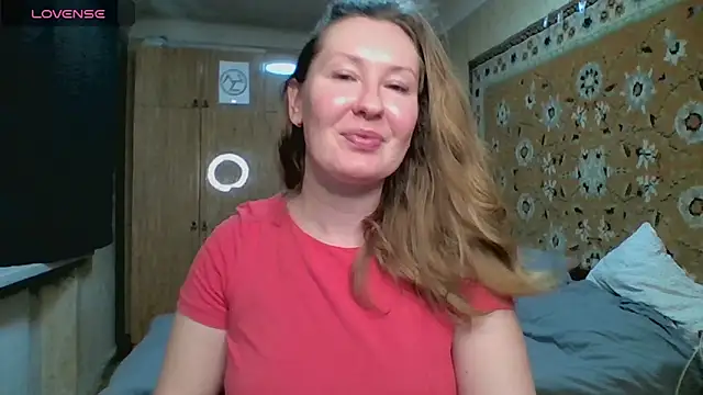 AnnaXLovers online show from March 3, 2026, 10:21 am