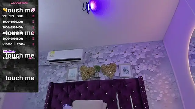 Snapshot of Danee_19_ chatting on March 20, 2025, 12:00 pm Danee 19 online show from March 20, 2025, 12:00 pm