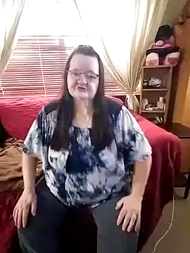 Bayou Woman68 online show from September 17, 2025, 8:54 pm