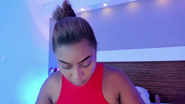 Snapshot of Adelehottman chatting on April 14, 2026, 1:06 pm Adelehottman online show from April 14, 2026, 1:06 pm