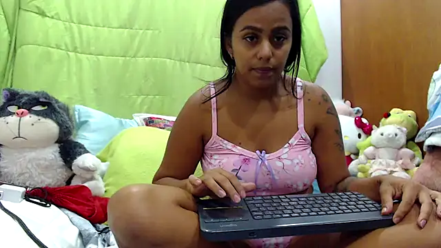 Snapshot of Iris_New chatting on October 4, 2025, 6:06 pm Iris New online show from October 4, 2025, 6:06 pm