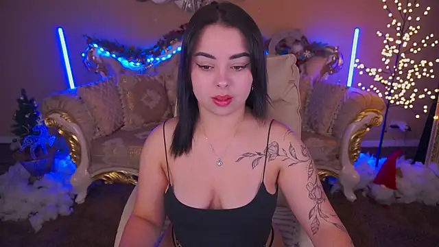 Snapshot of SusieWood chatting on January 18, 2026, 9:07 pm SusieWood online show from January 18, 2026, 9:07 pm