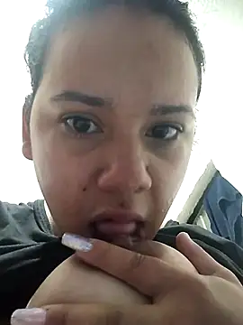  Miaaleon online show from September 12, 2025, 10:15 am