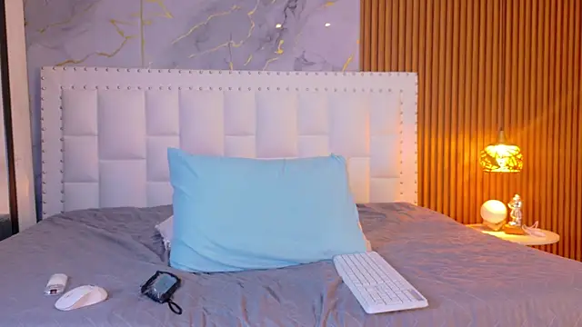 indianschoolgirl online show from April 3, 2026, 7:23 pm