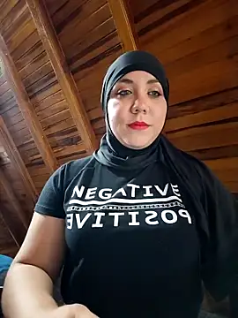 AmbarBurhan online show from March 4, 2025, 4:20 pm