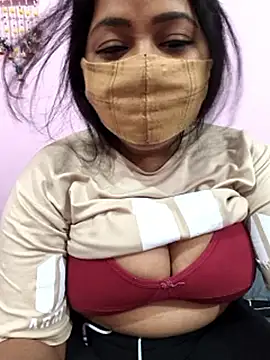 Snapshot of Samarya-78 chatting on March 11, 2026, 9:43 pm Samarya-78 online show from March 11, 2026, 9:43 pm